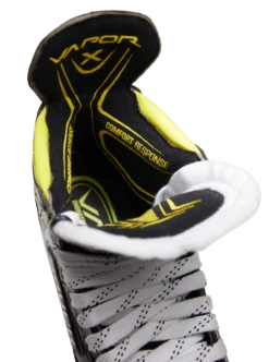 Bauer Vapor 3X Intermediate Roller Skates -Bauer 1060219 RH VAPOR 3X SKATE 0524 clipped 1